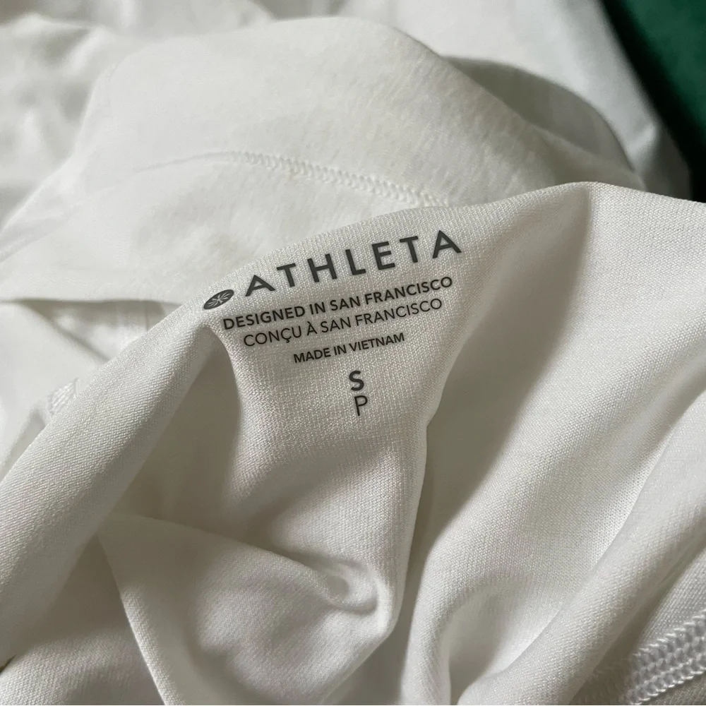Athleta Pacifica Illume UPF Bright White Zip Up Relaxed Jacket 657489 Size Small